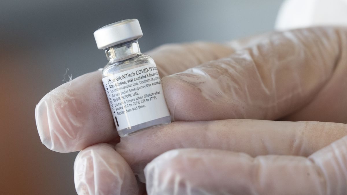 Nizozemsko po vyostřené kritice uspíší vakcinaci